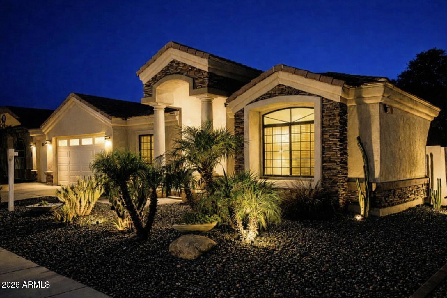 4404 W LODGE Drive