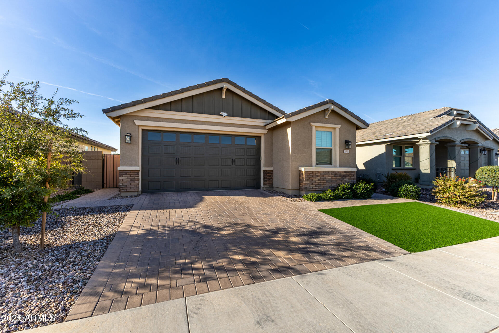 3541 W DREAMY DRAW Drive