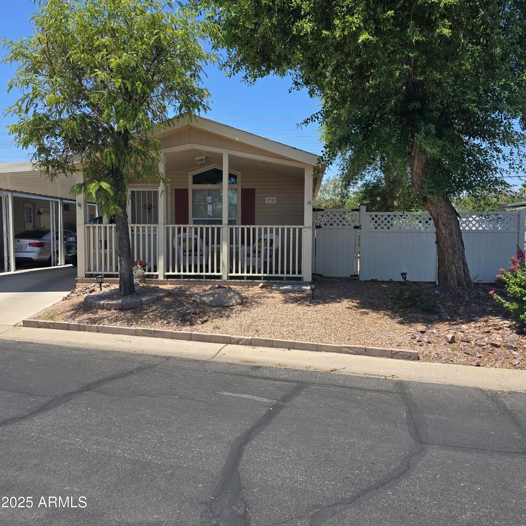 Photo of 11411 N 91st Avenue #235, Peoria, AZ 85345 (MLS # 6925765)