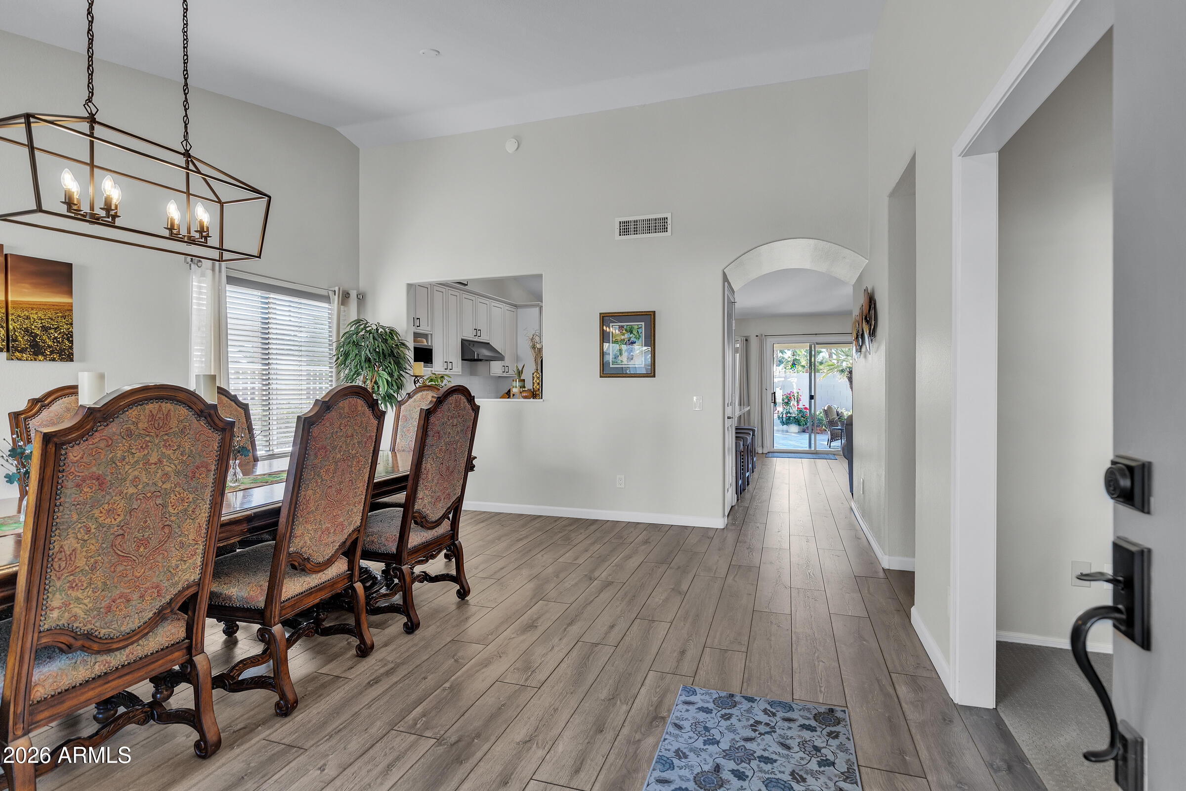 9421 E JADECREST Drive