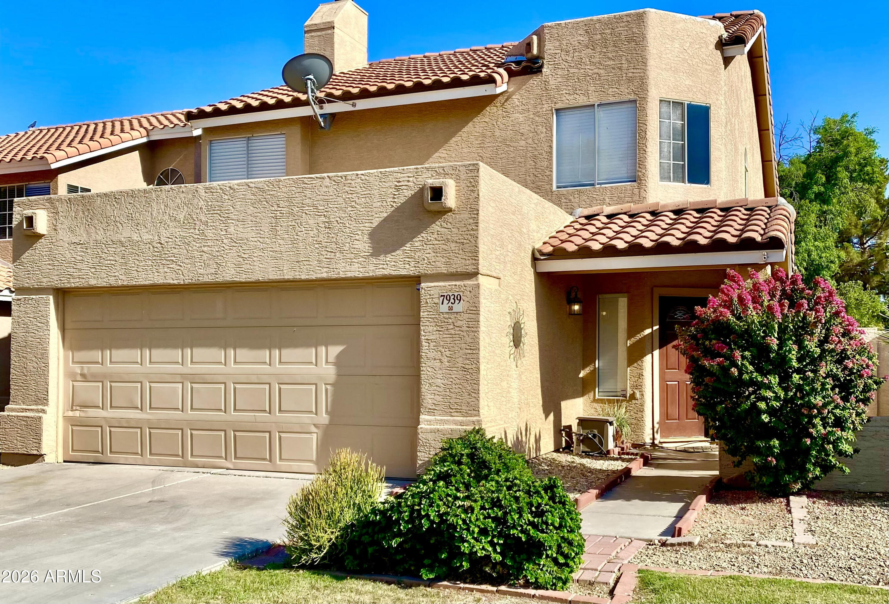 7939 W SHAW BUTTE Drive