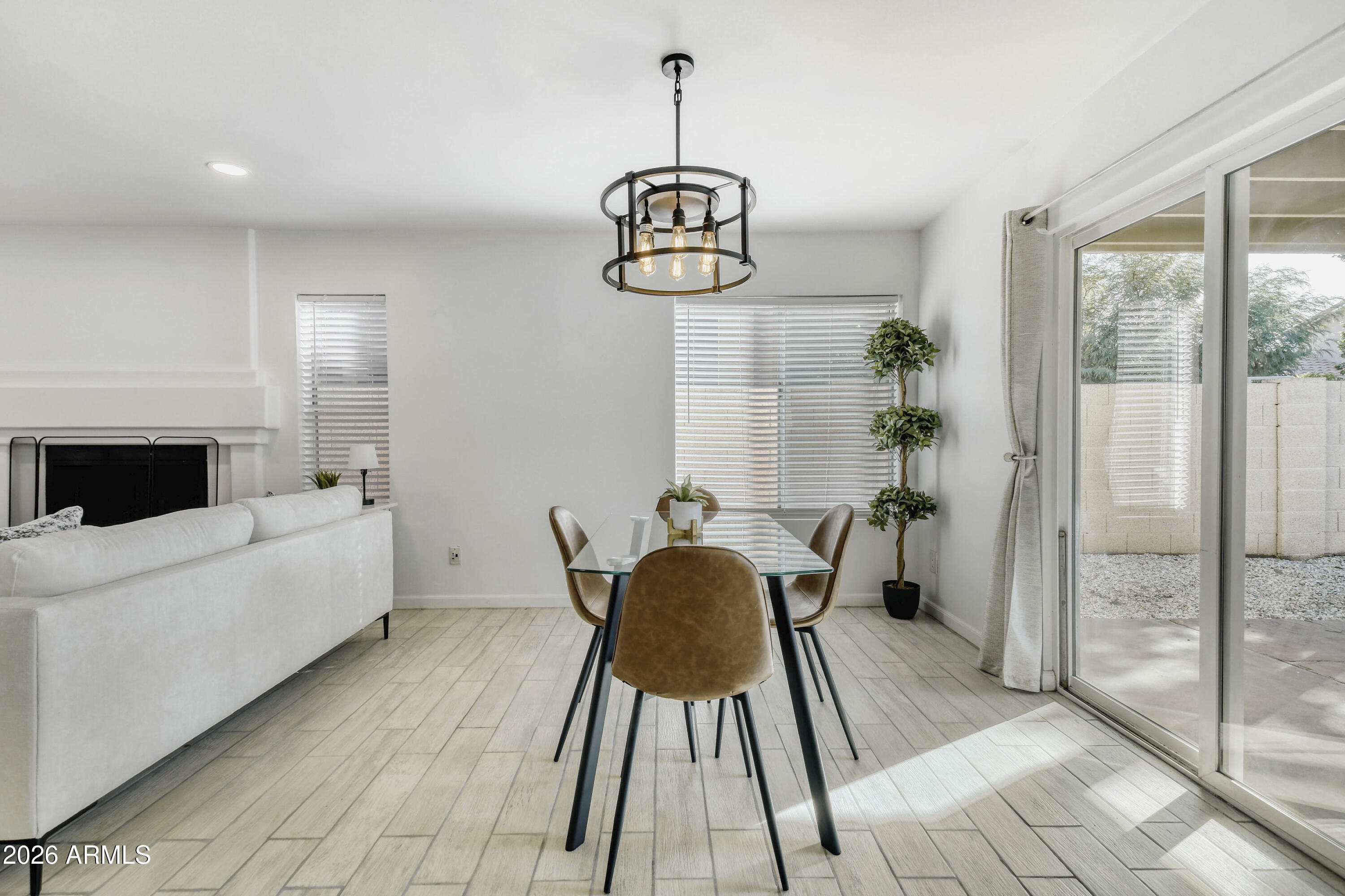 7939 W SHAW BUTTE Drive