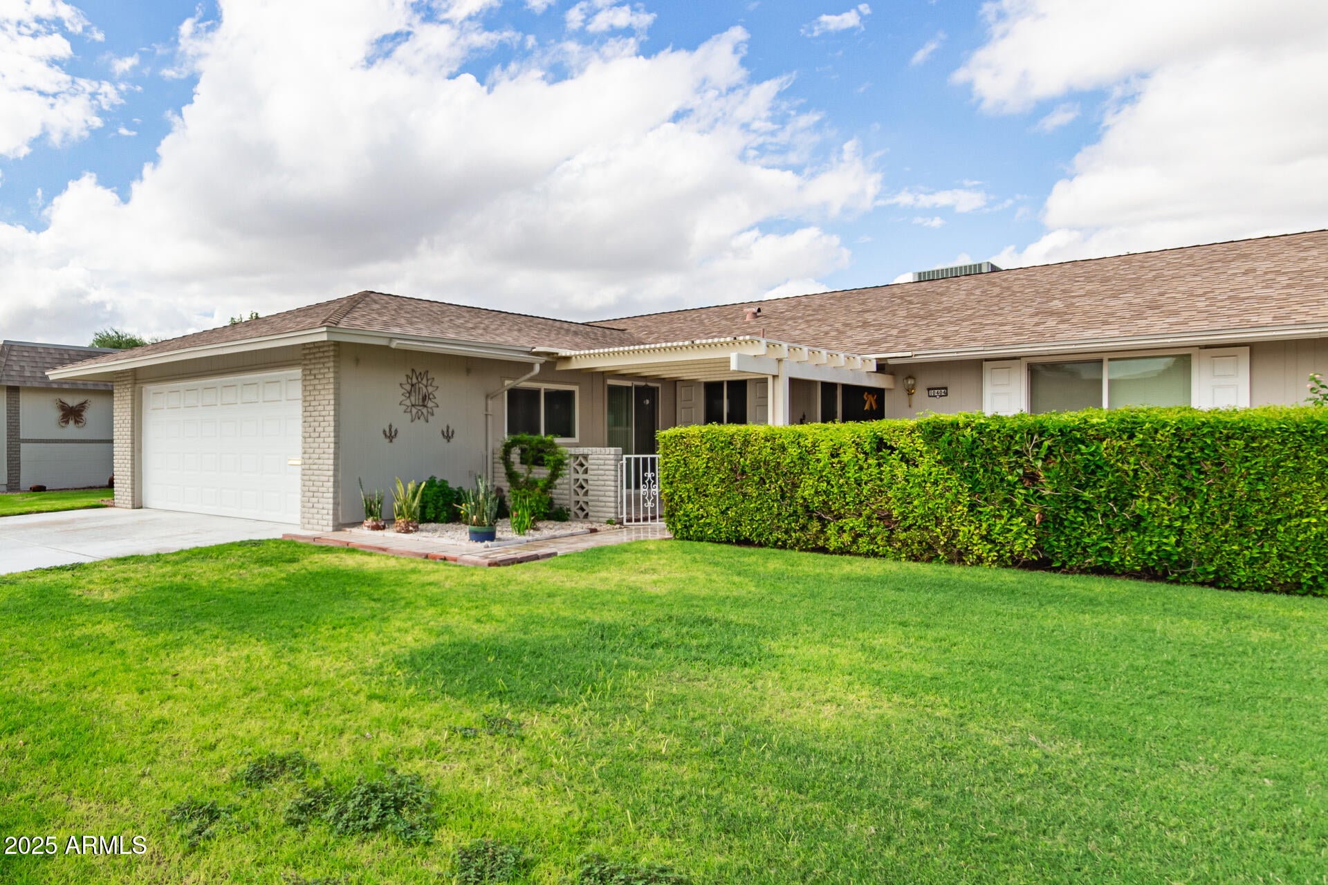 10404 W KINGSWOOD Circle