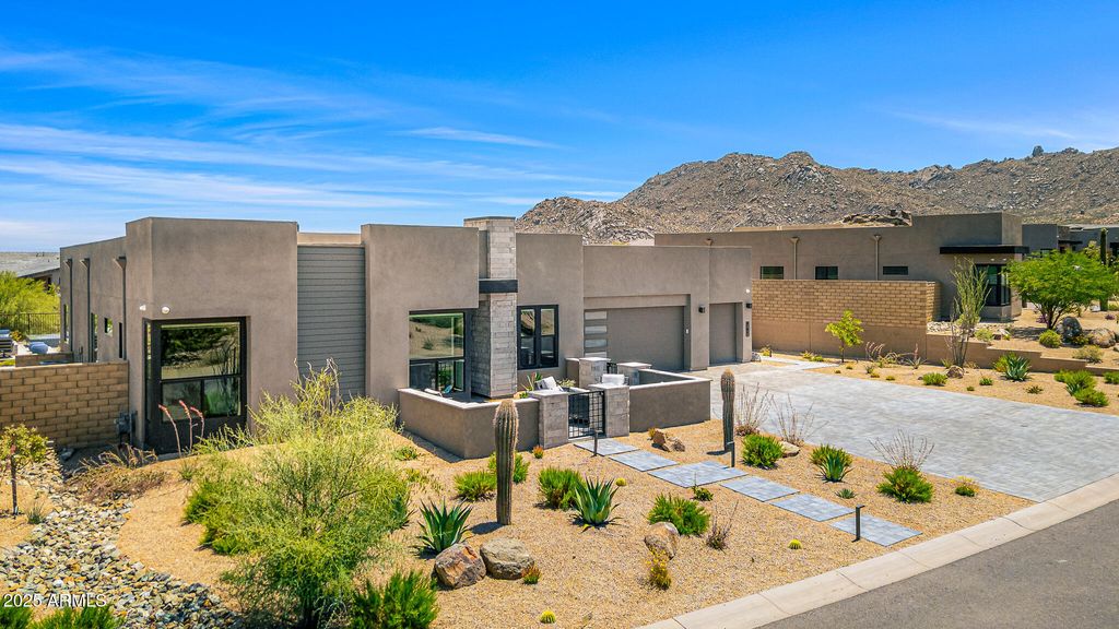 Photo of 13195 E Juan Tabo Road, Scottsdale, AZ 85255 (MLS # 6897197)