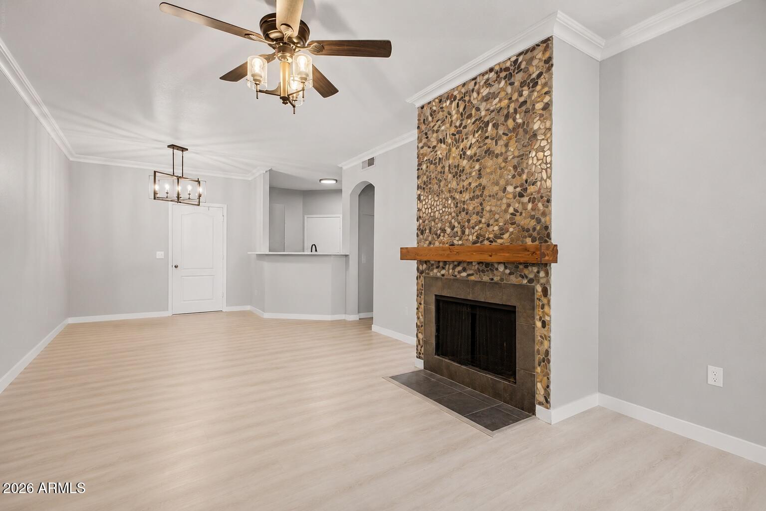 1411 E ORANGEWOOD Avenue 117