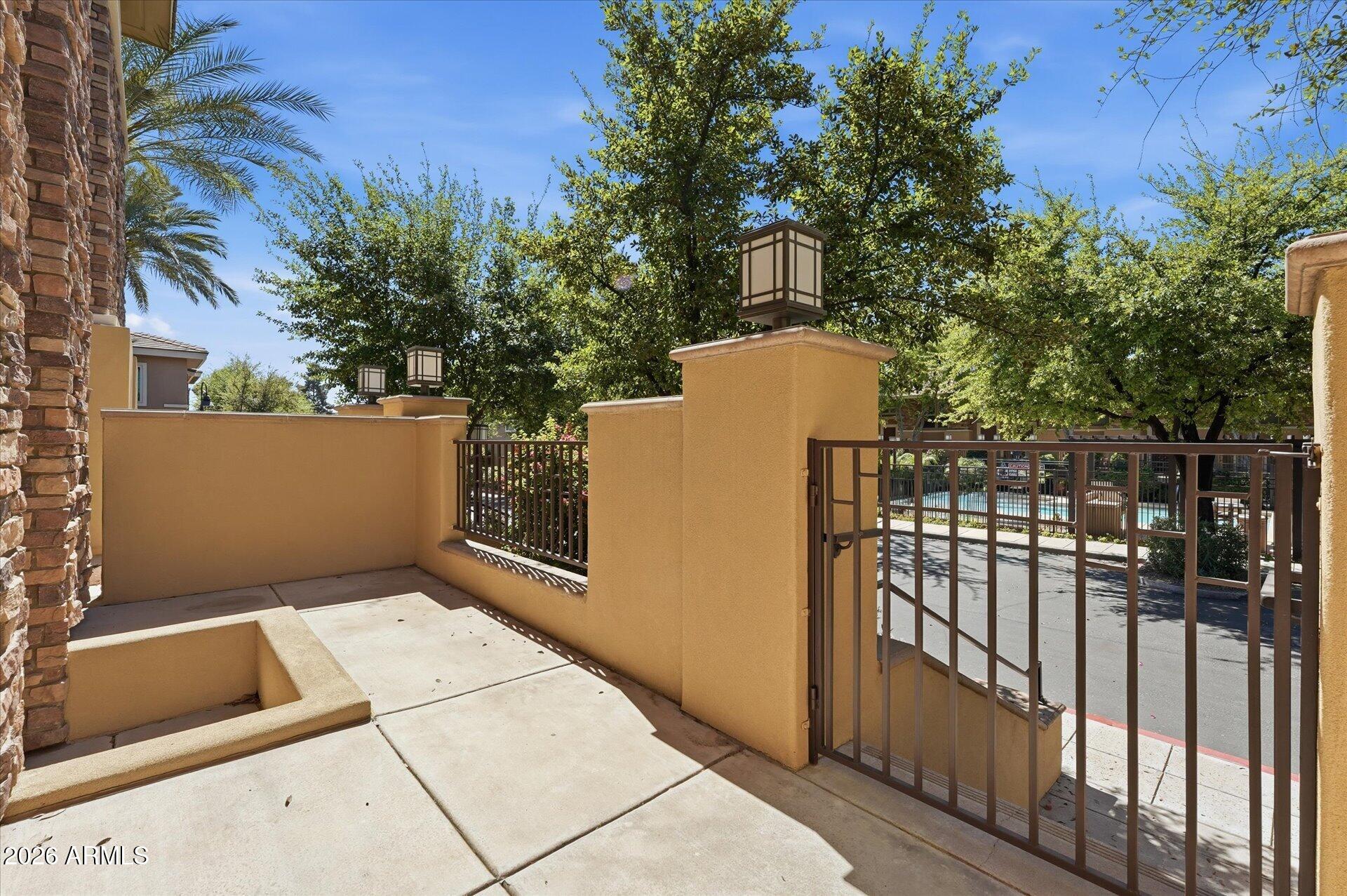 5550 N 16TH Street 123