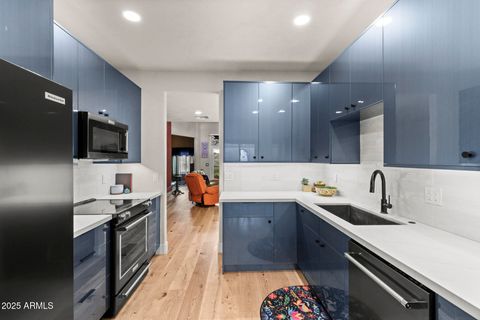 6411 S RIVER Drive 6 Tempe AZ 85283
