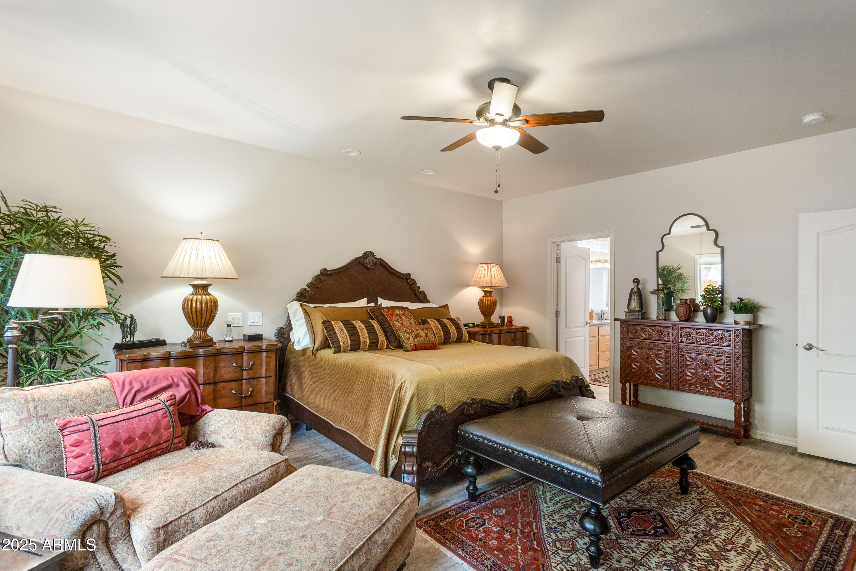 FAIRWAY VILLAS - Residential