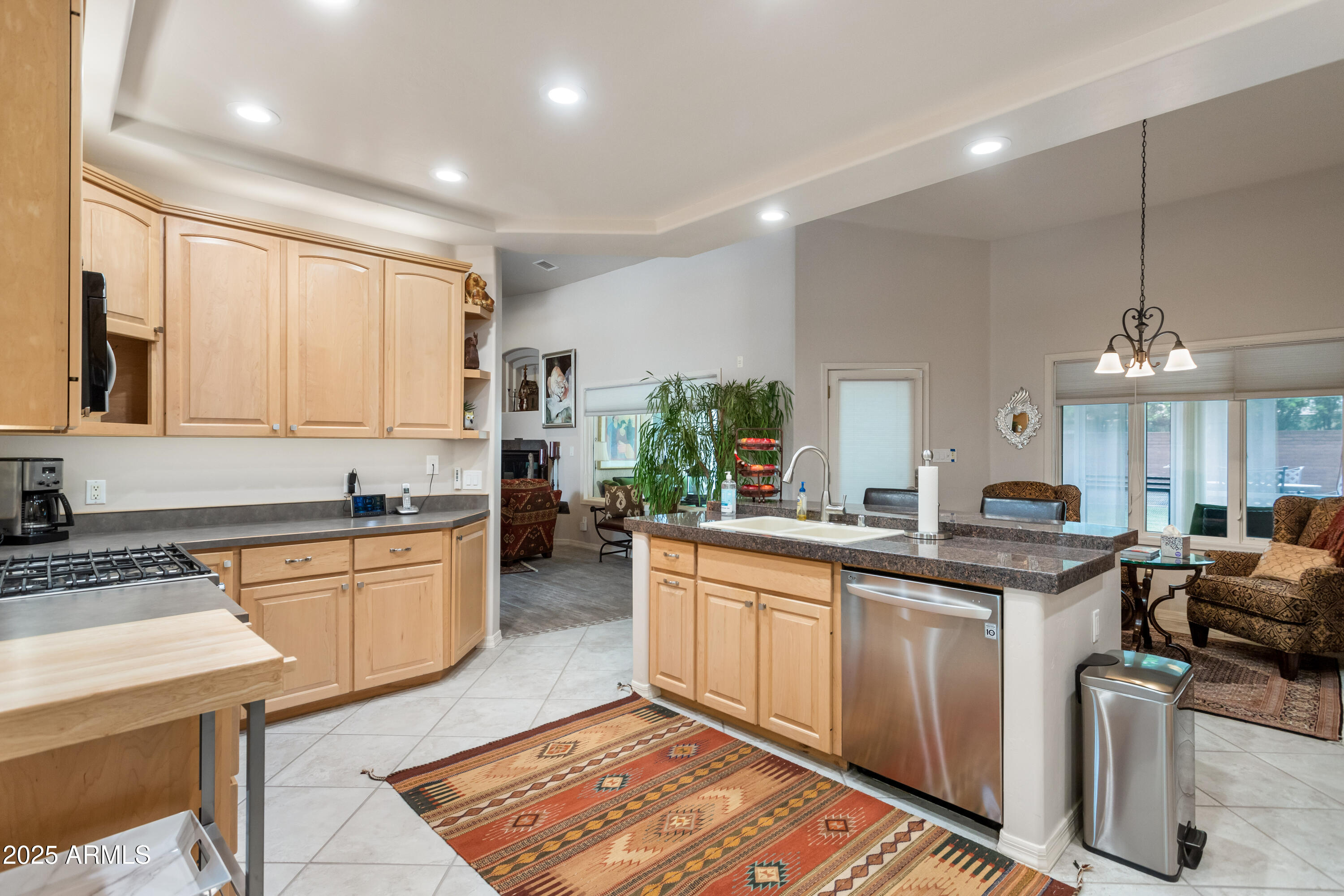 FAIRWAY VILLAS - Residential