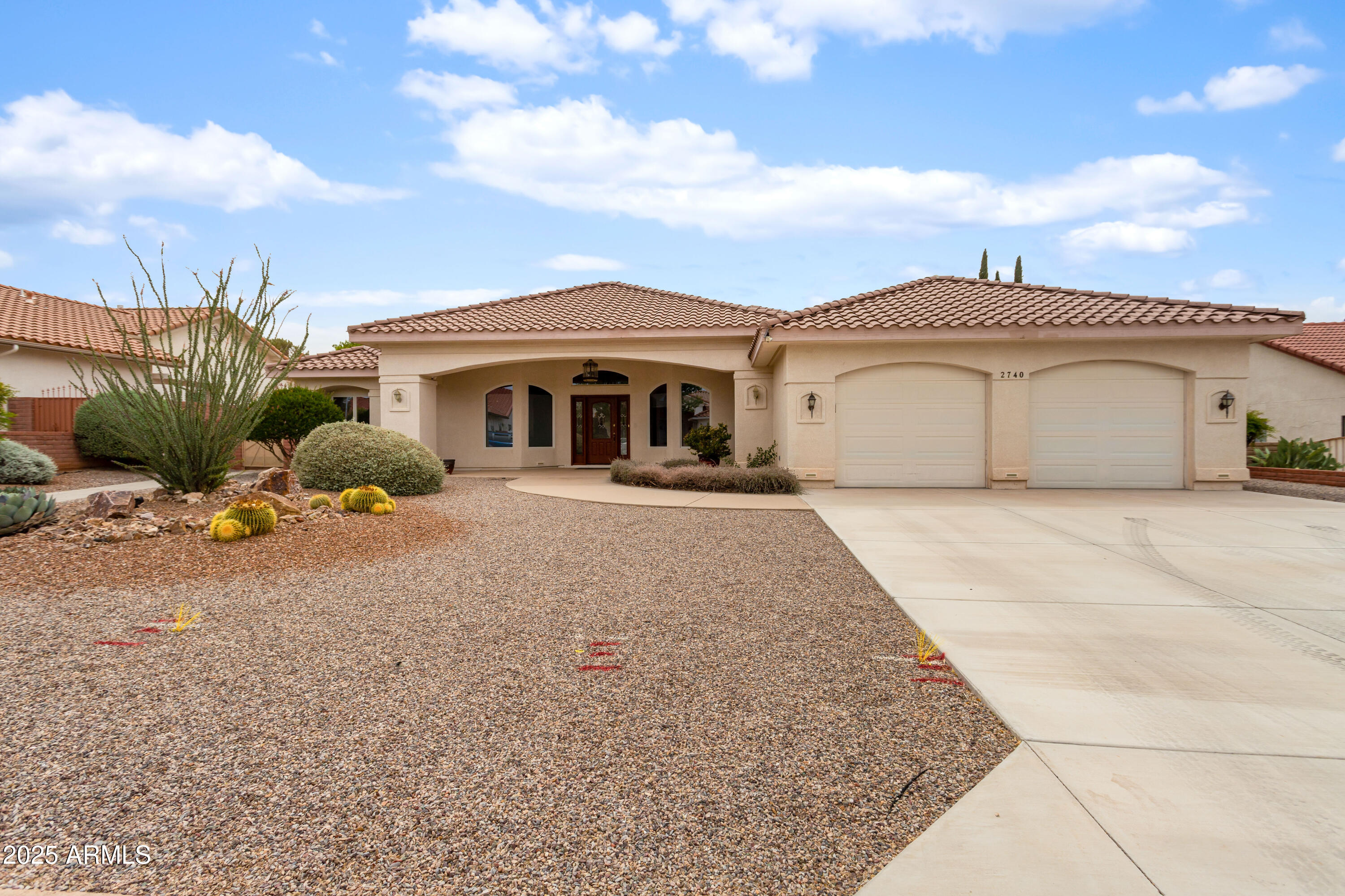 FAIRWAY VILLAS - Residential