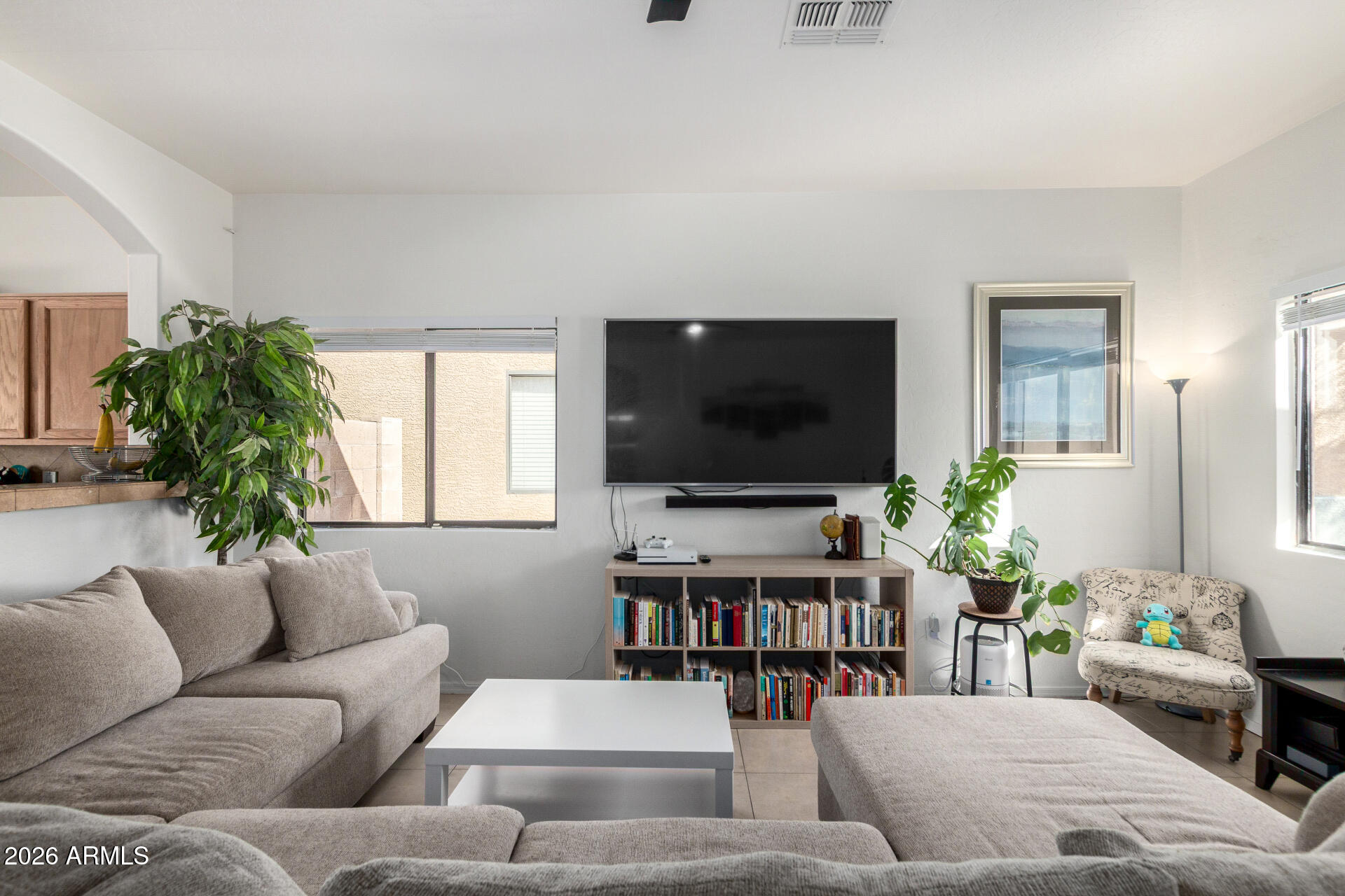 812 W SAINT CHARLES Avenue