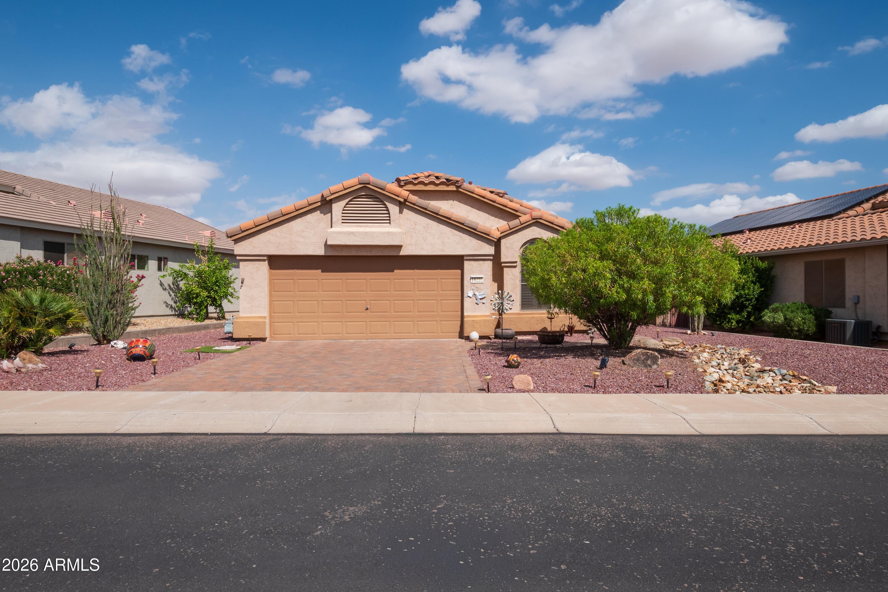 18222 W SPENCER Drive