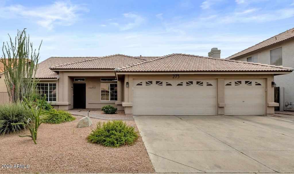 Photo of 273 W Pecan Place, Tempe, AZ 85284 (MLS # 7013734)