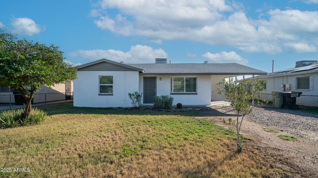 Photo of 6135 W Frier Drive, Glendale, AZ 85301 (MLS # 6951800)