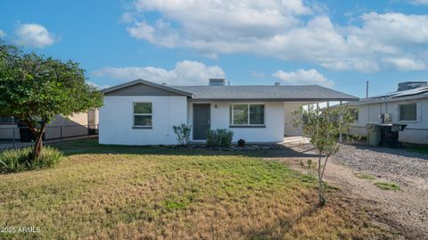 6135 W FRIER Drive Glendale AZ 85301