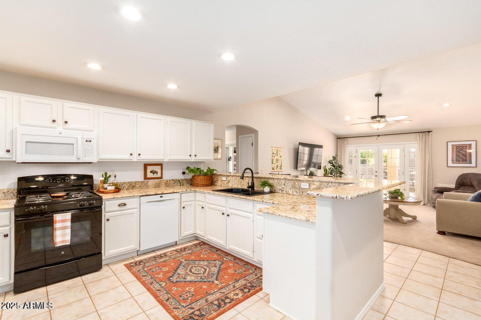 6361 W GROVERS Avenue