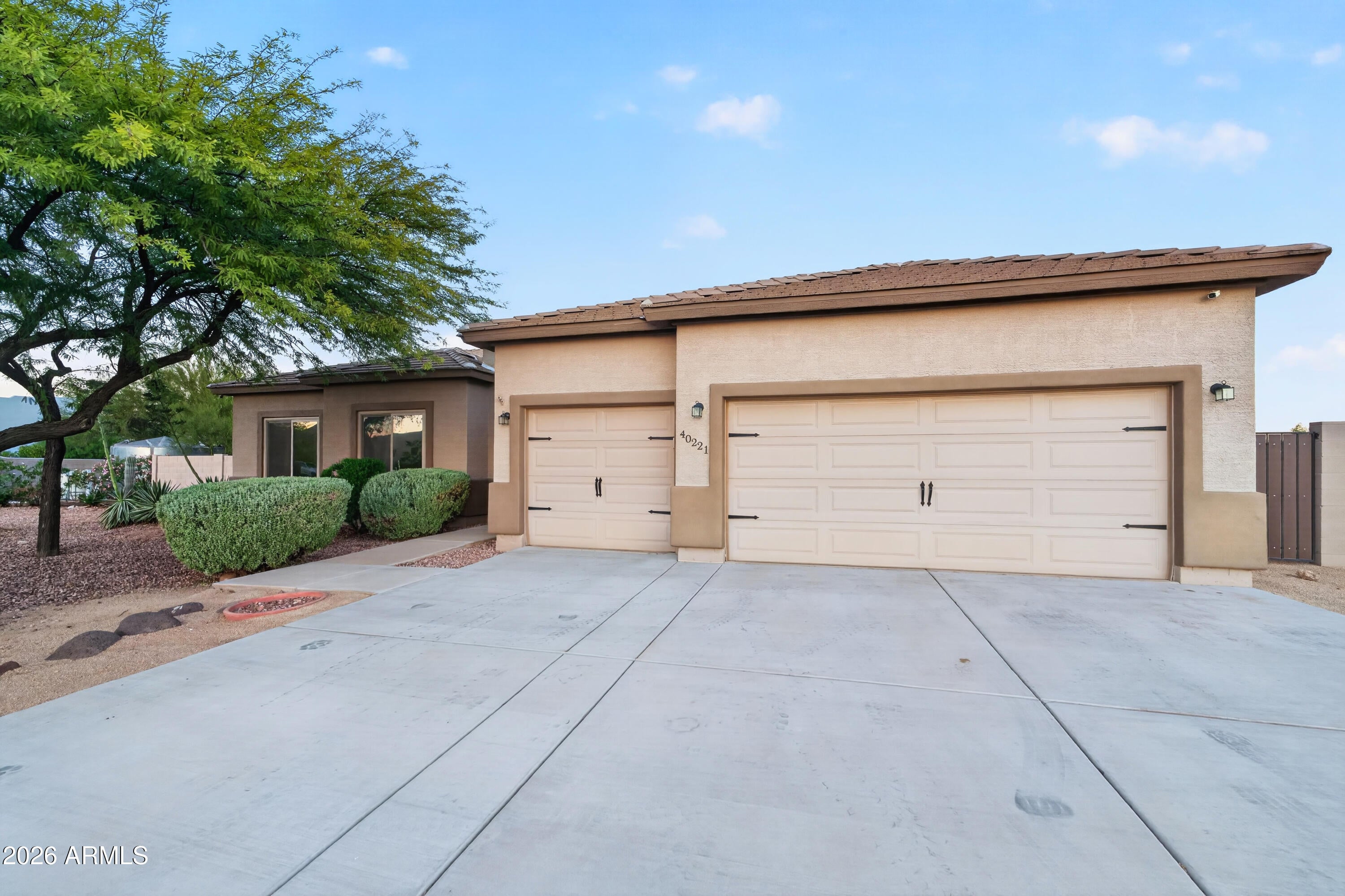Homes for Sale in Queen Creek Arizona 2 40221 N 2ND Drive