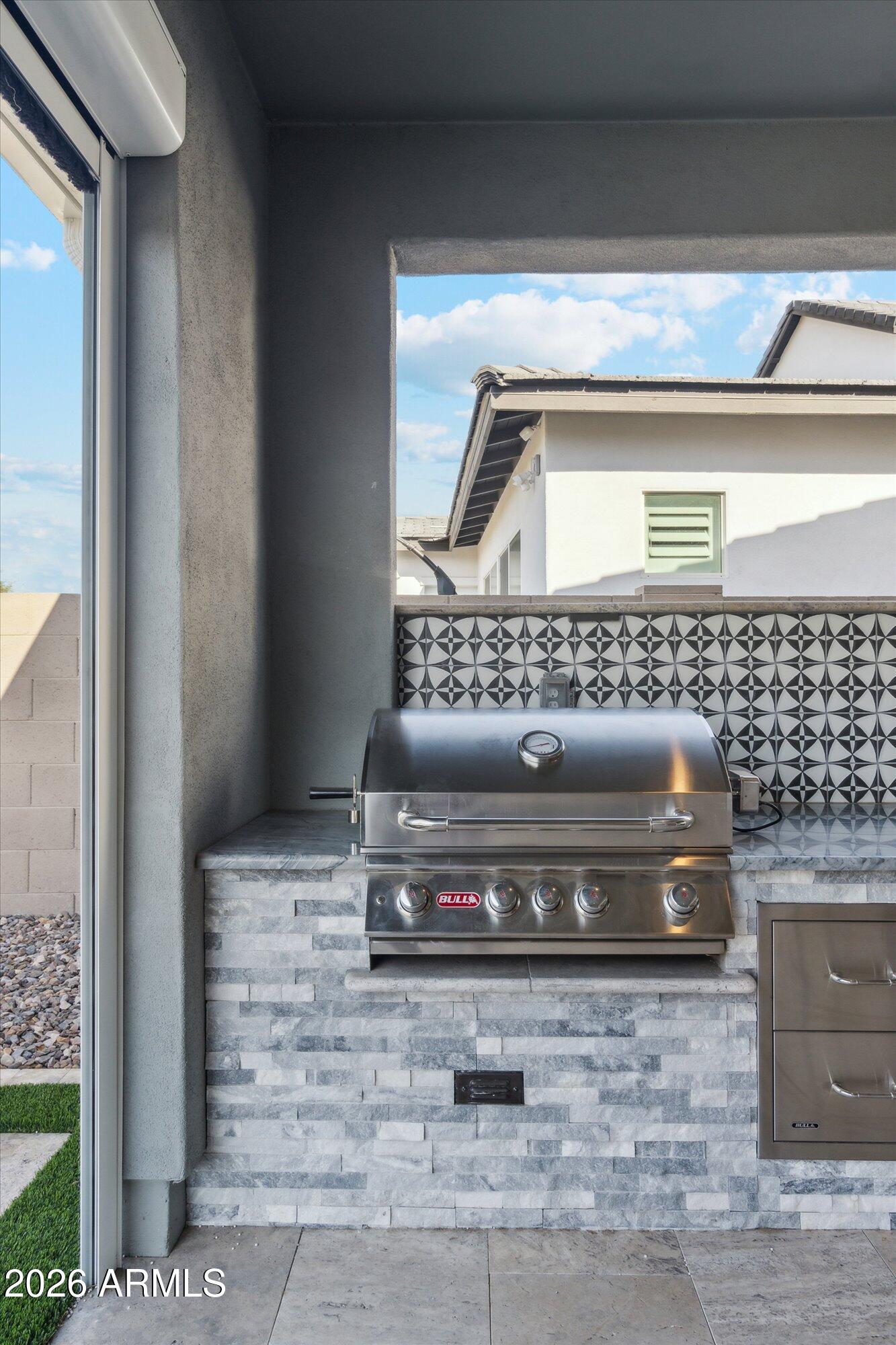 11138 N San Clemente Street