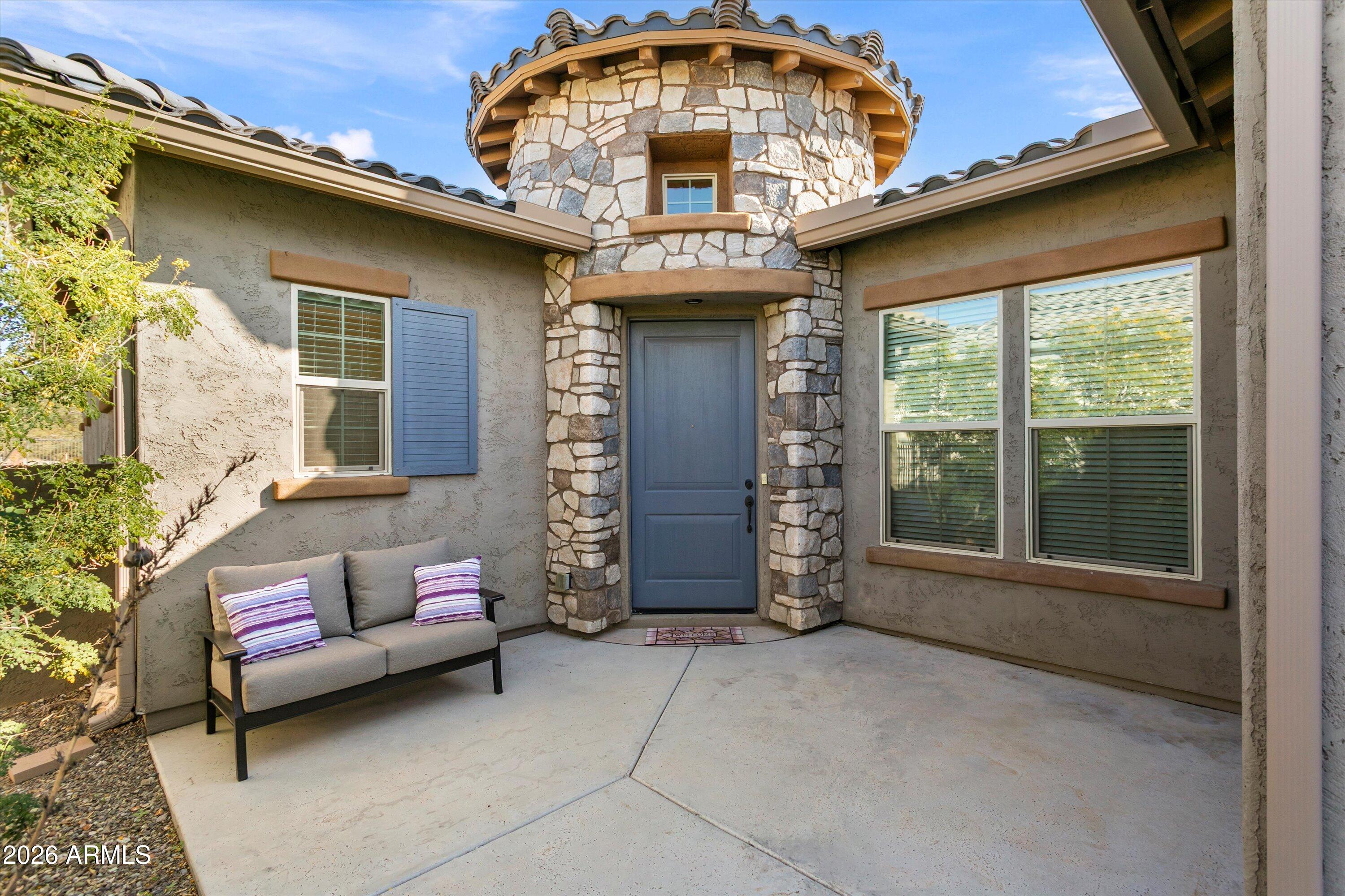 20580 W PASADENA Avenue