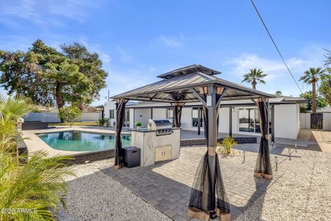 1524 W MISSION Lane Phoenix AZ 85021