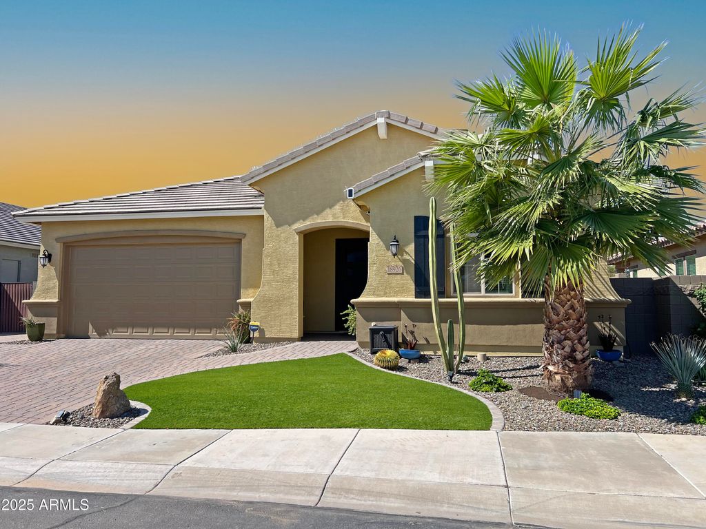 Photo of 18926 N Arbor Drive, Maricopa, AZ 85138 (MLS # 6926875)