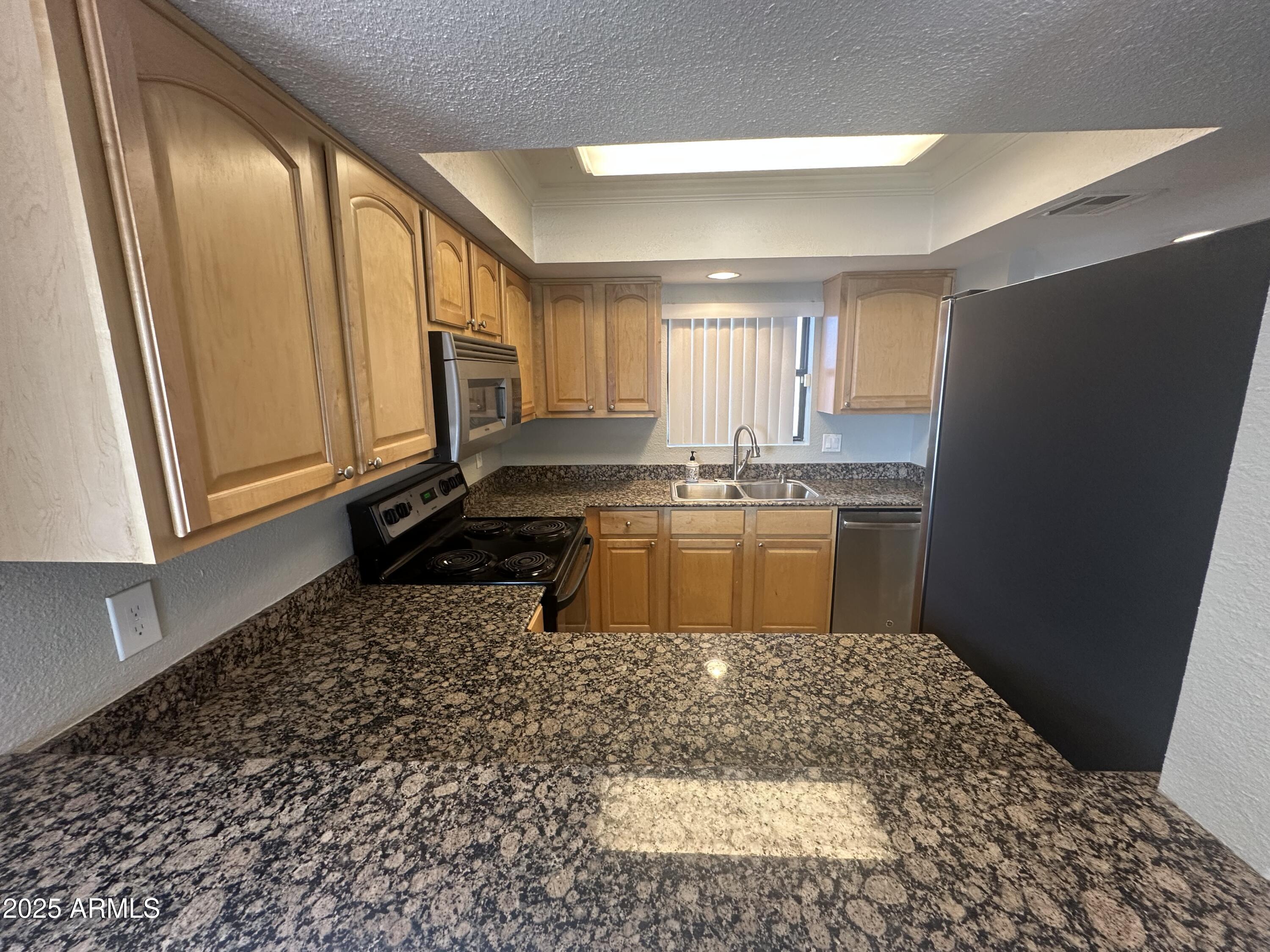 3435 W DANBURY Drive B204