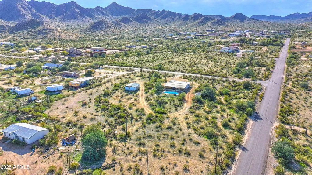Photo of 9446 W Quail Trail #55, Queen Creek, AZ 85144 (MLS # 6962081)