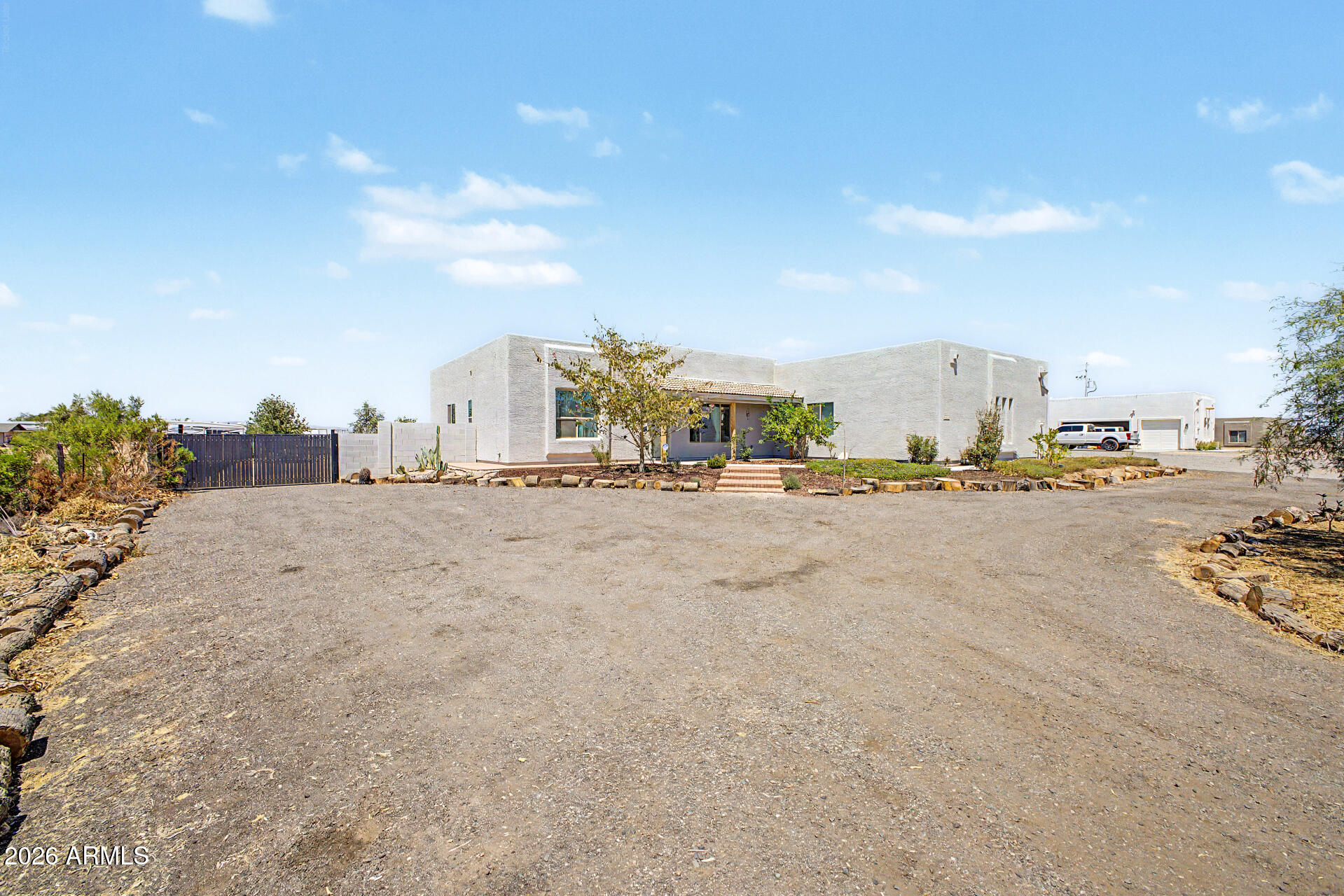 19424 W NORWICH Drive