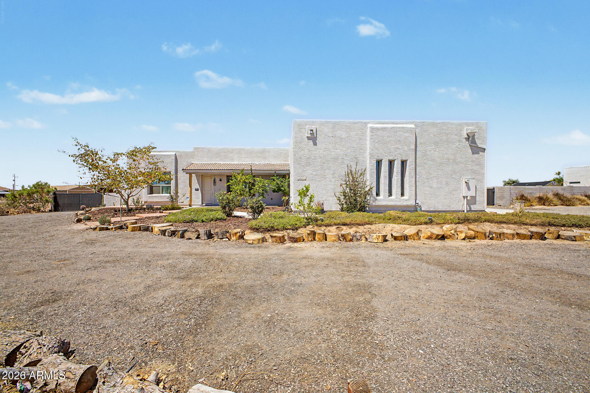 19424 W NORWICH Drive
