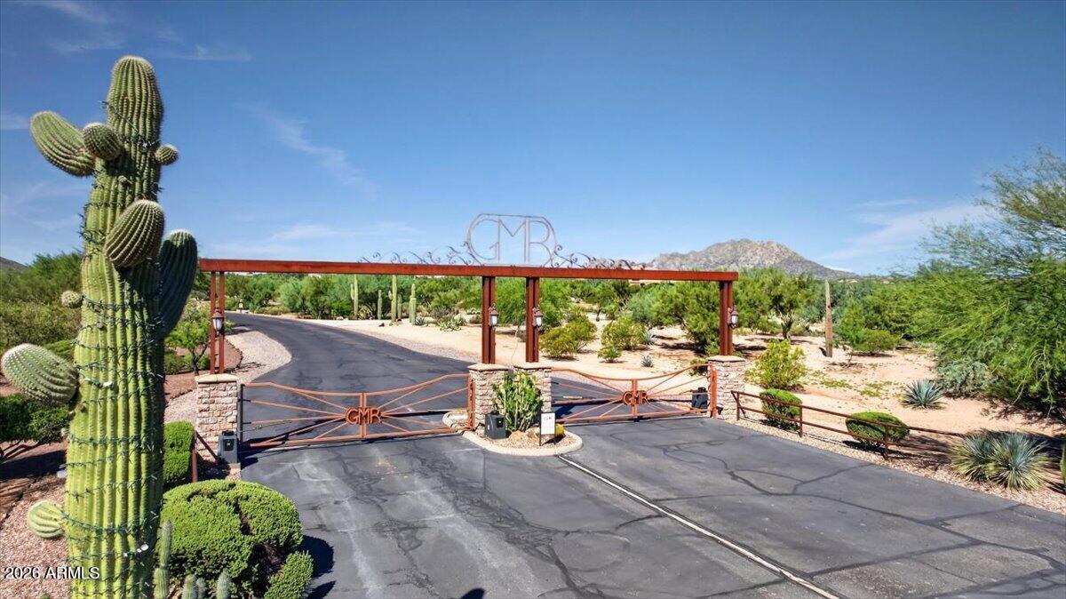 14038 E WINDSTONE Court 27