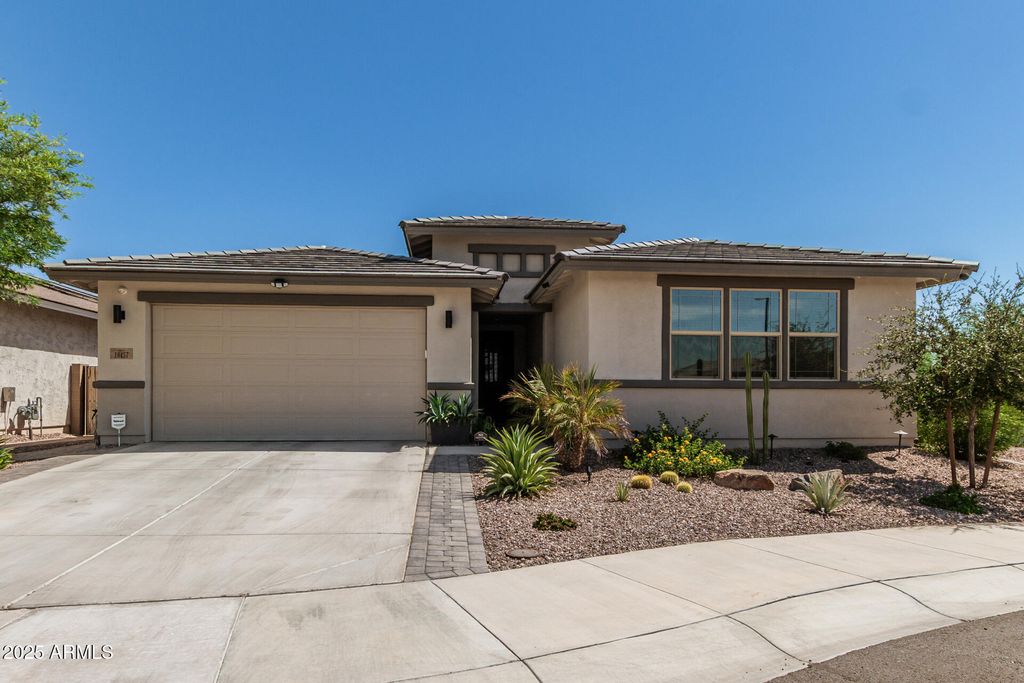 Photo of 18457 W Pasadena Avenue, Litchfield Park, AZ 85340 (MLS # 6902694)