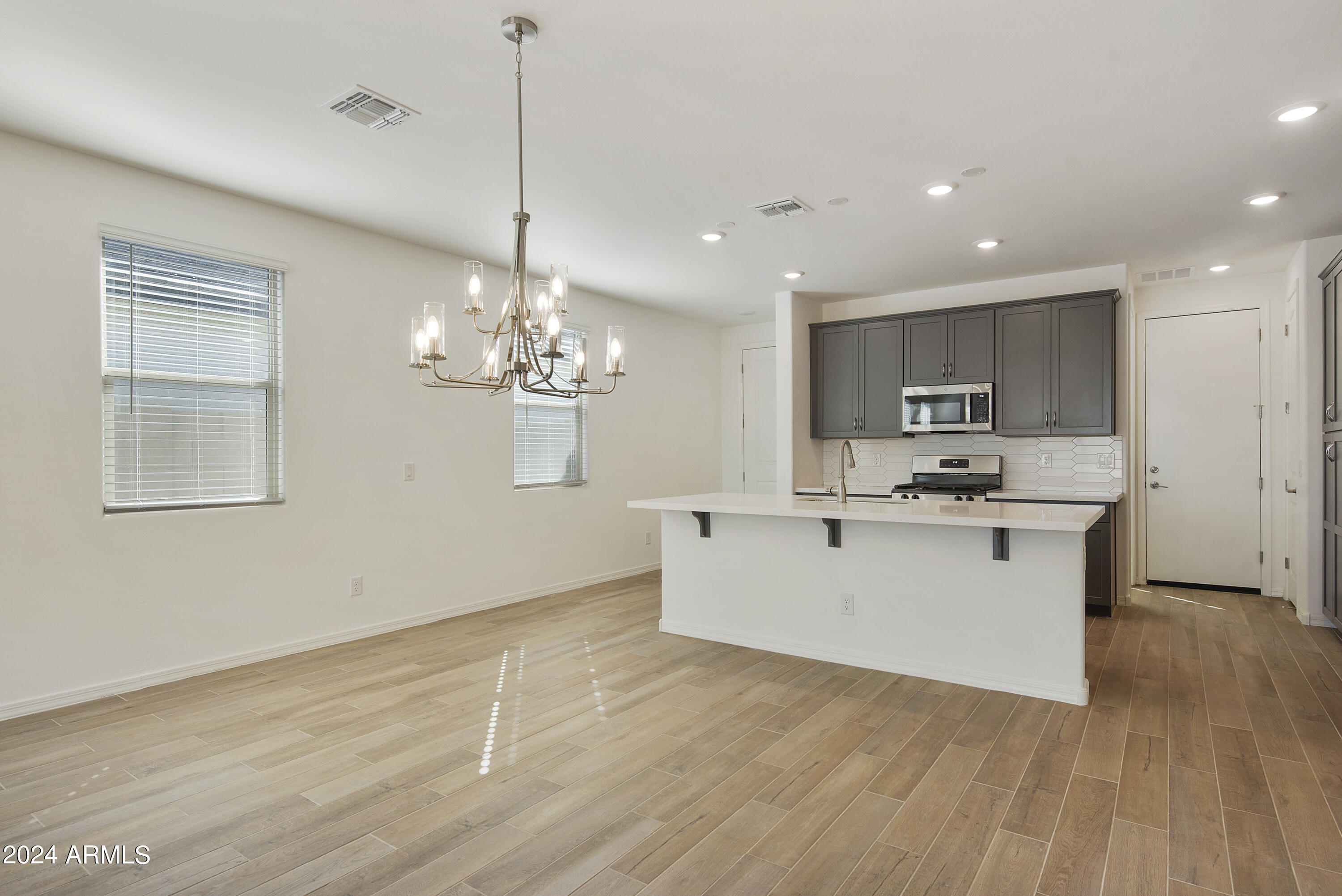 4948 W WALATOWA Street