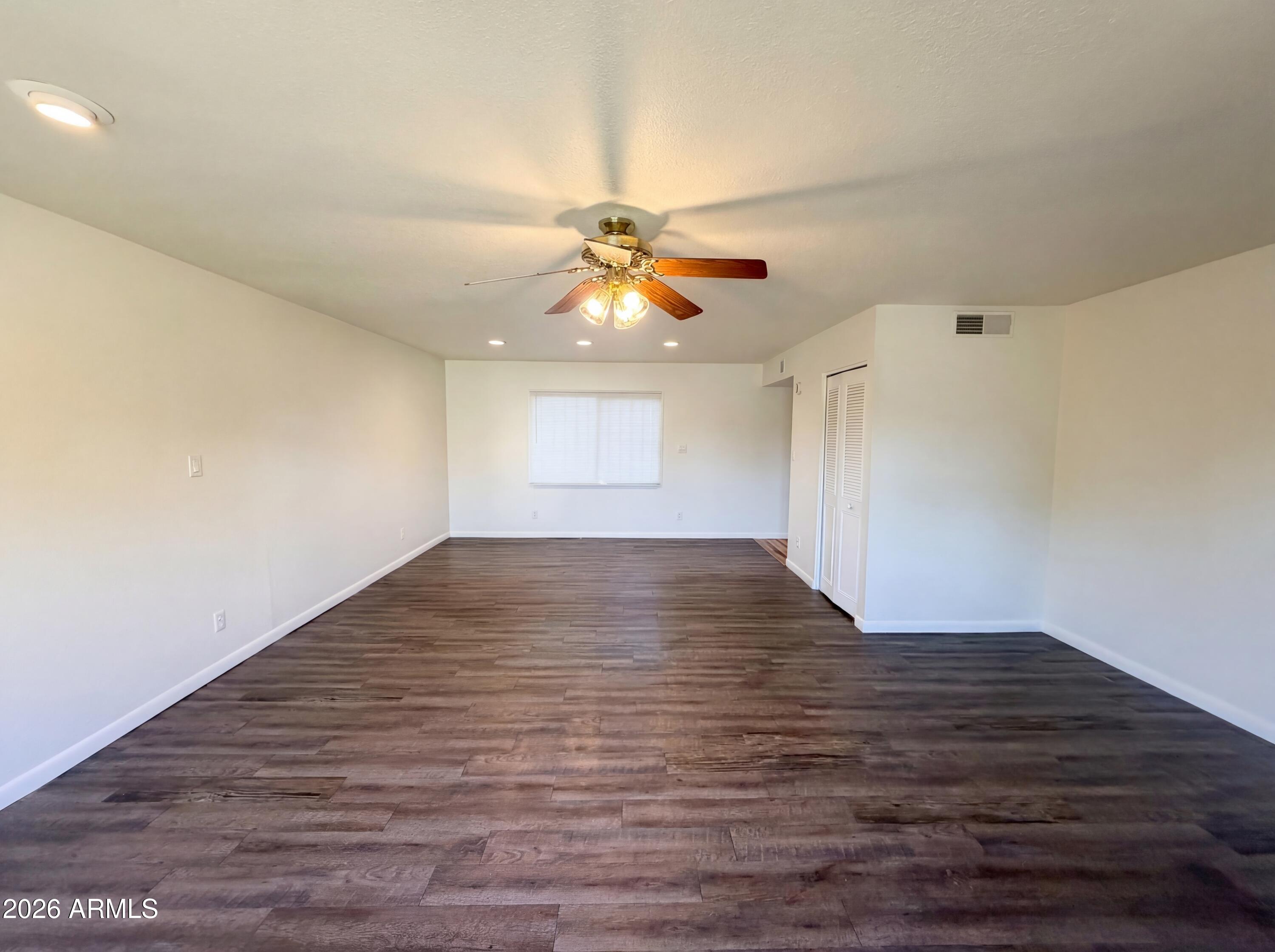 5406 W EL CAMINITO Drive