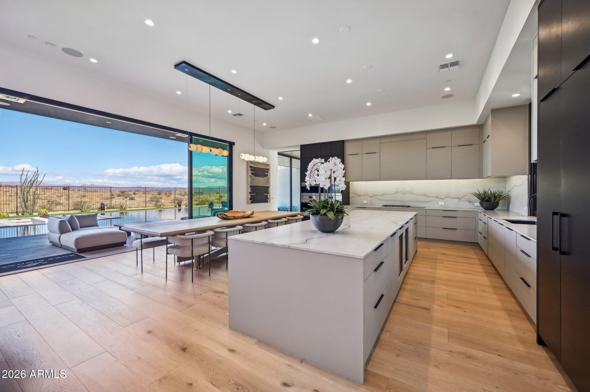 13004 E HARPER Drive