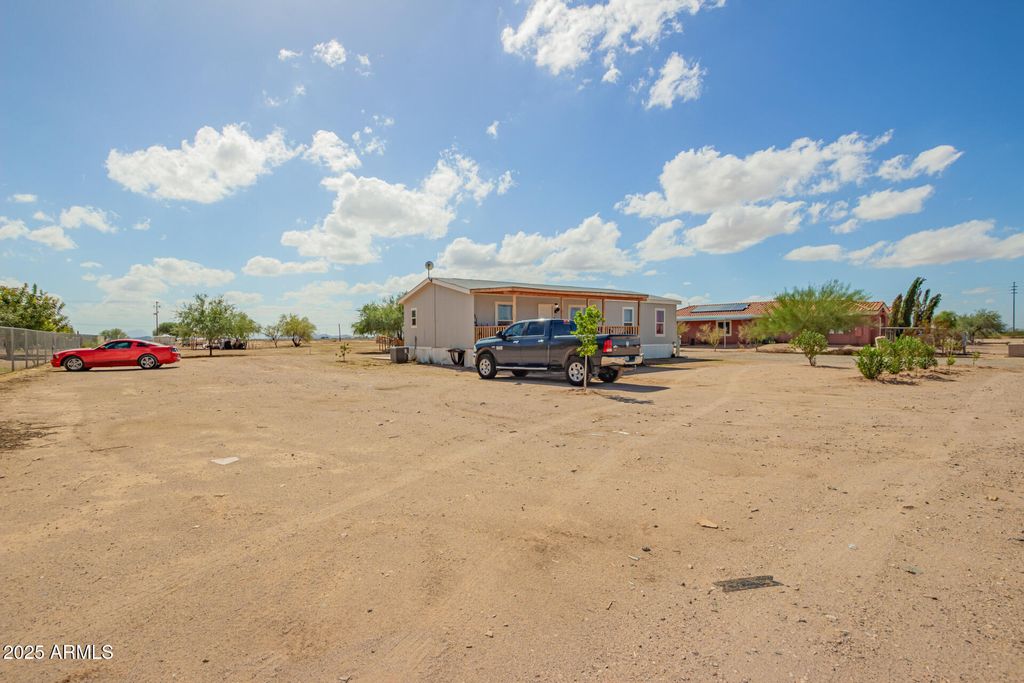 Photo of 38623 W San Juan Avenue, Tonopah, AZ 85354 (MLS # 6935467)