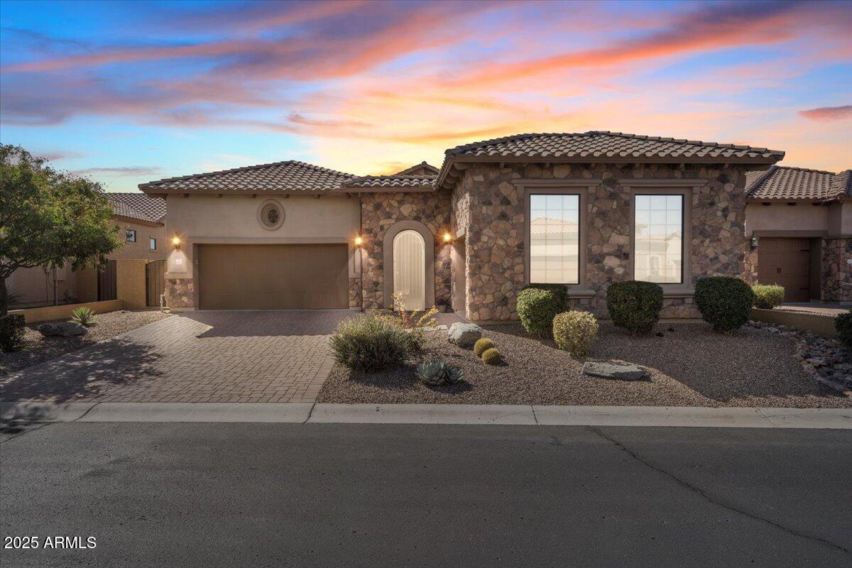 Mesa, Arizona 85207, United States, 4 Bedrooms Bedrooms, ,4 BathroomsBathrooms,Residential,Active,8903