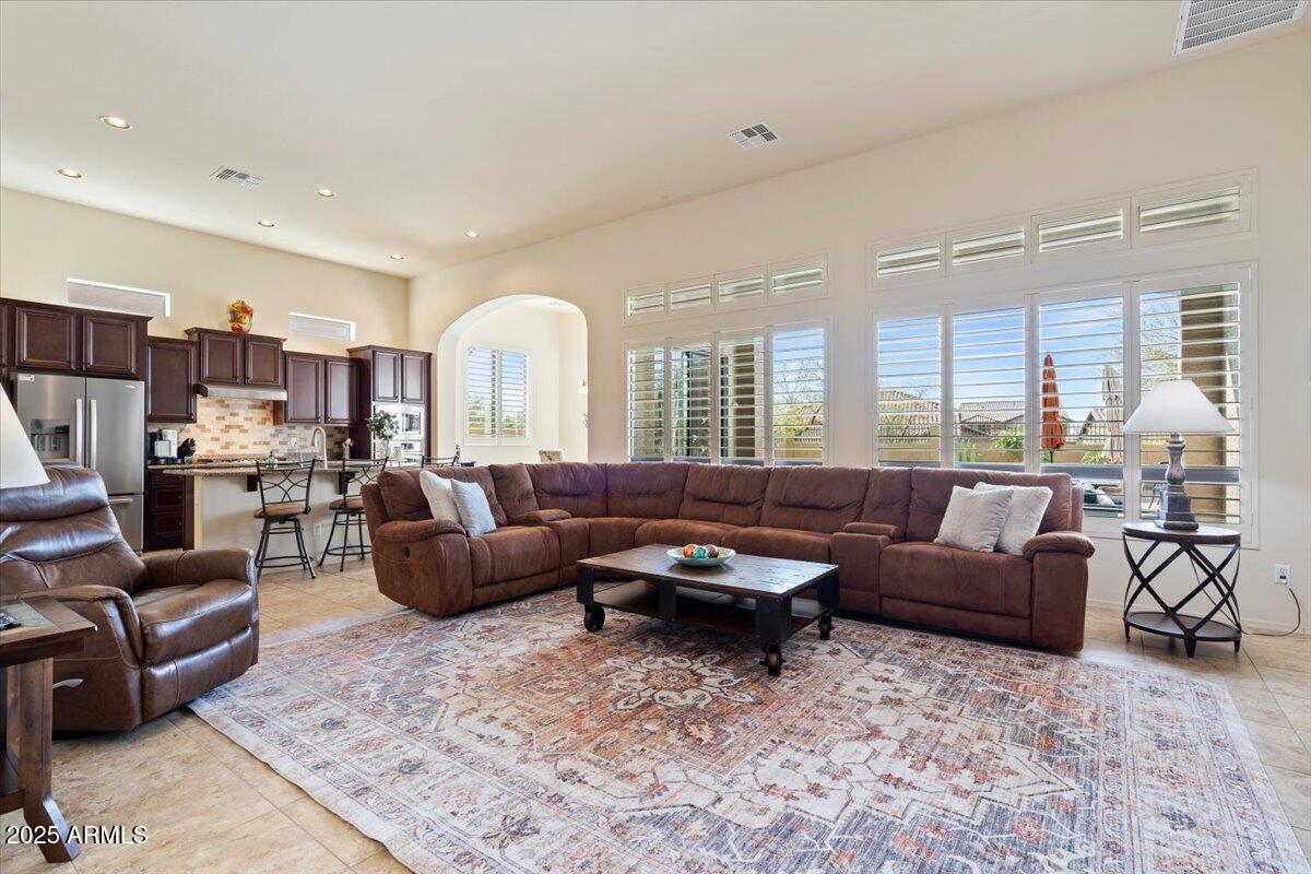 Mesa, Arizona 85207, United States, 4 Bedrooms Bedrooms, ,4 BathroomsBathrooms,Residential,Active,8903