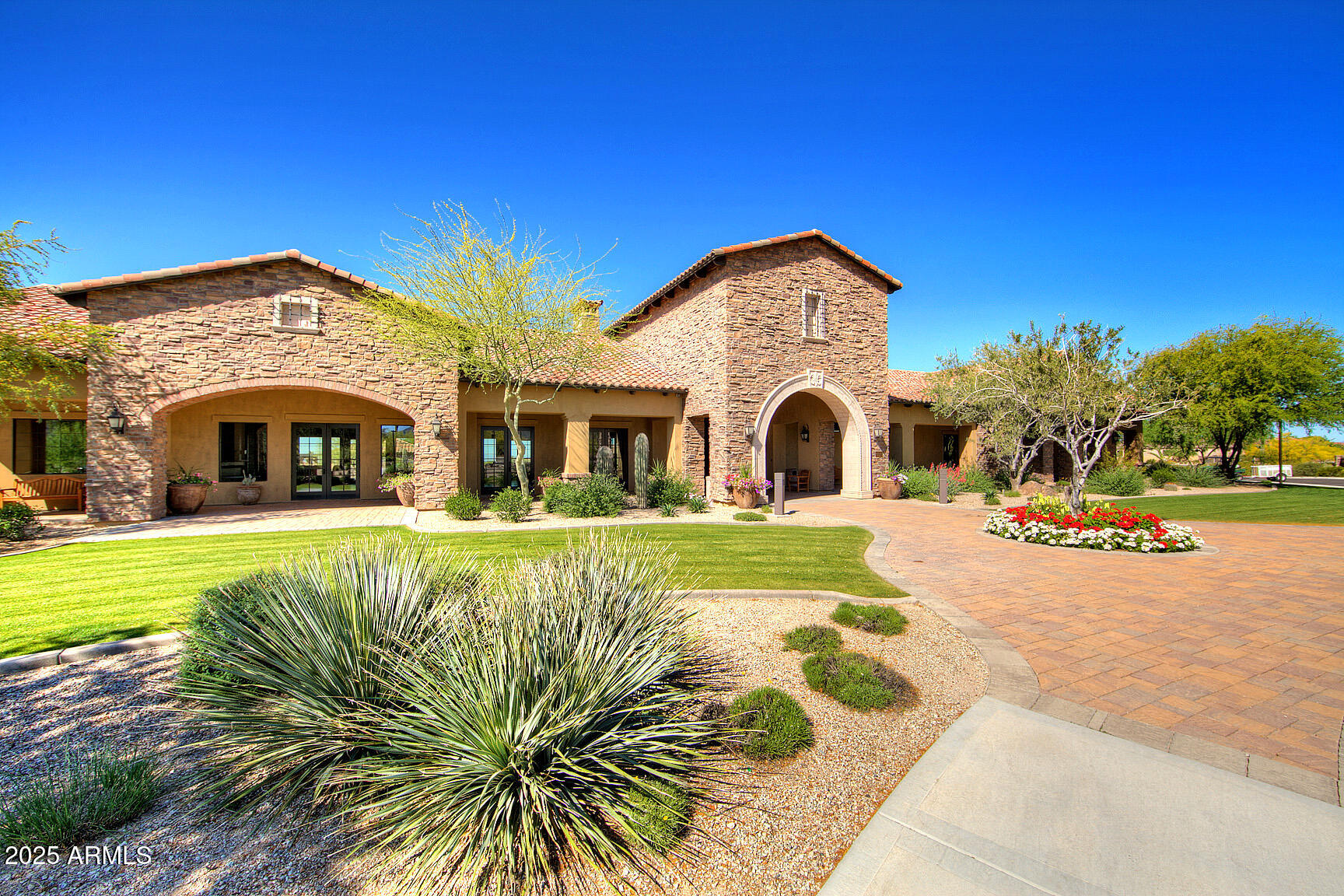 Mesa, Arizona 85207, United States, 4 Bedrooms Bedrooms, ,4 BathroomsBathrooms,Residential,Active,8903