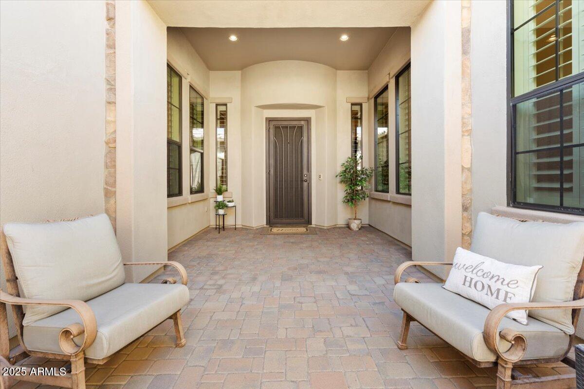 Mesa, Arizona 85207, United States, 4 Bedrooms Bedrooms, ,4 BathroomsBathrooms,Residential,Active,8903