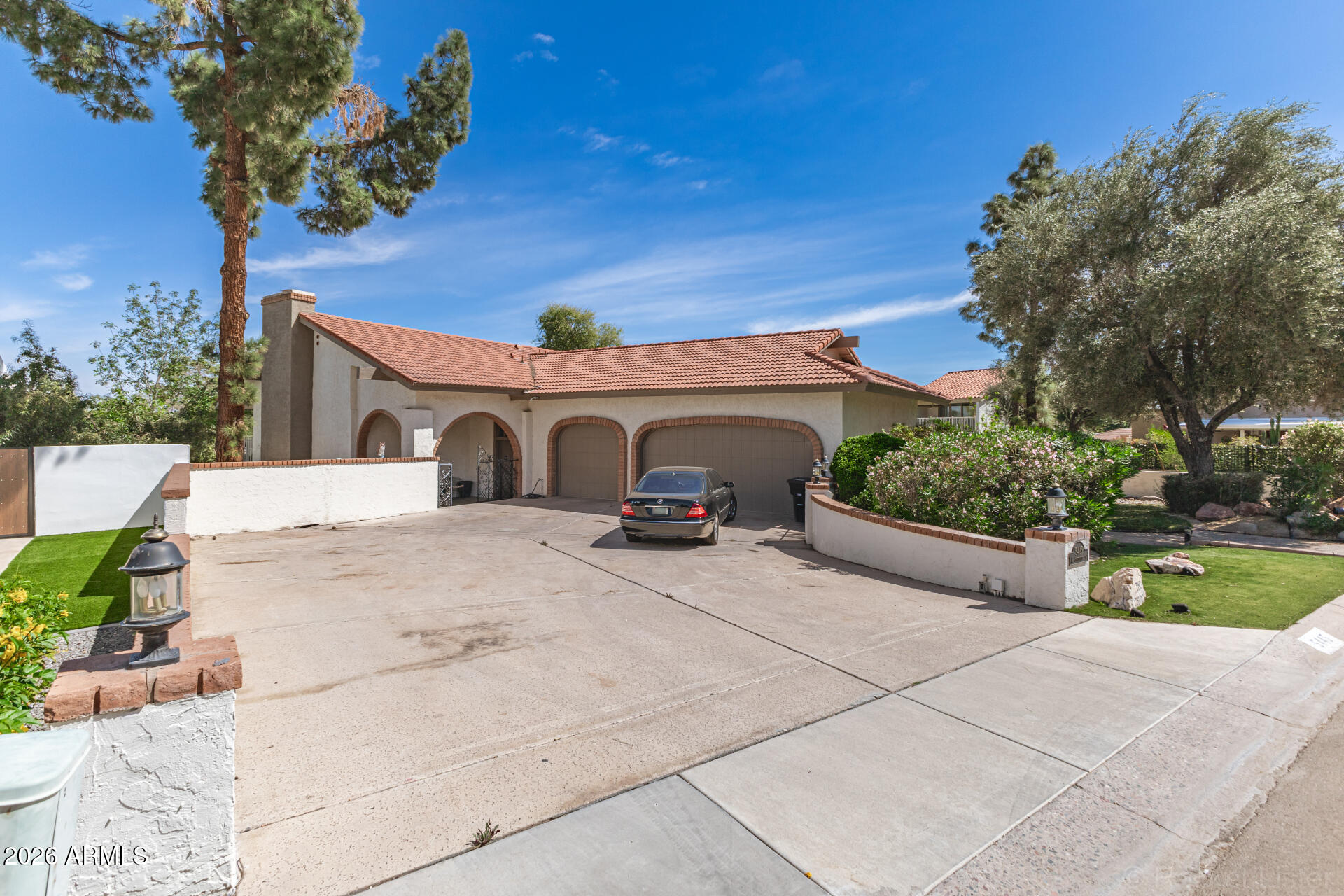 LAKES TRACT B - Residential