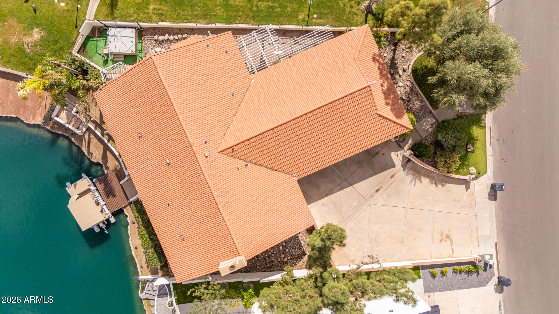 LAKES TRACT B - Residential
