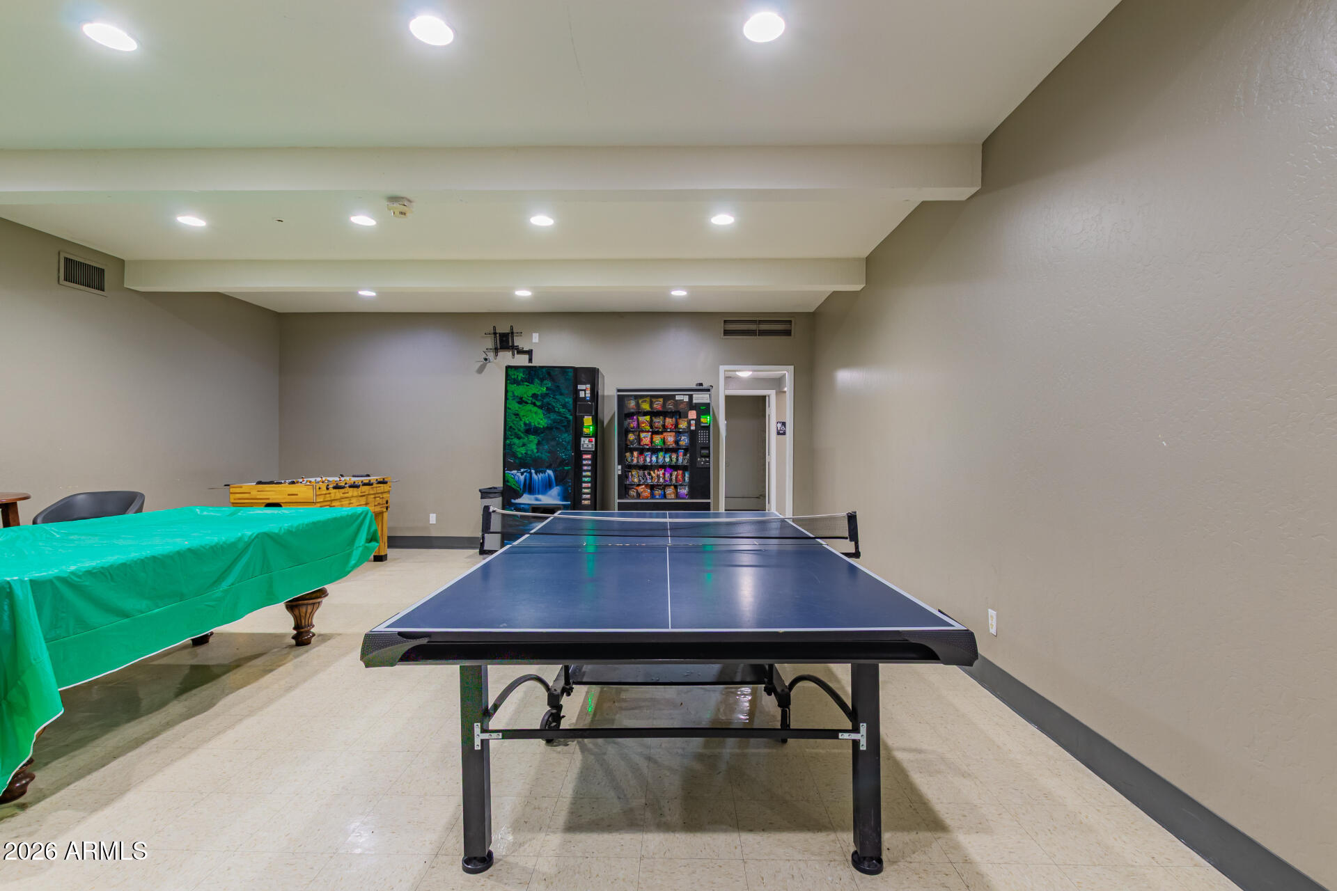 LAKES TRACT B - Residential