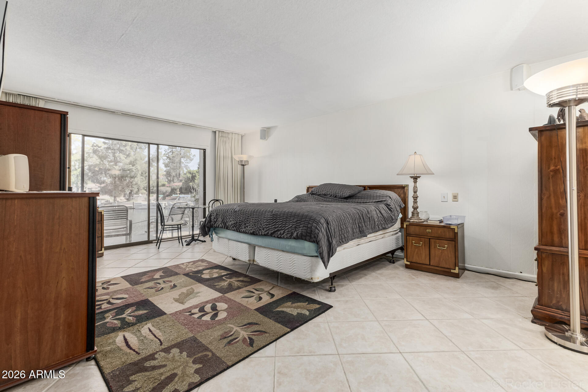 LAKES TRACT B - Residential