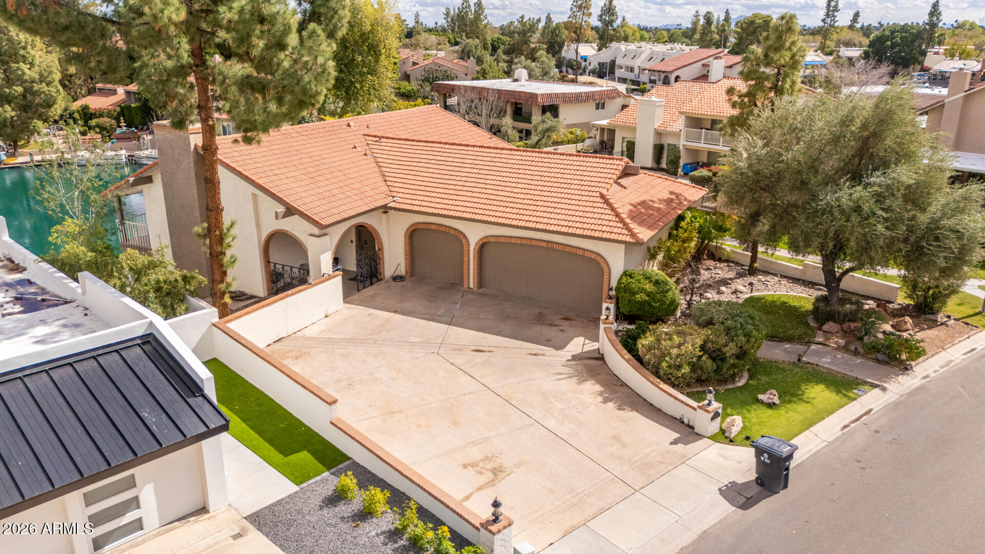 LAKES TRACT B - Residential