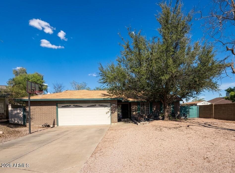 933 N SERICIN Circle