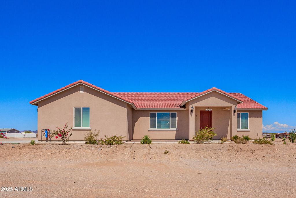 Photo of 35814 W Indian School Road, Tonopah, AZ 85354 (MLS # 6920854)