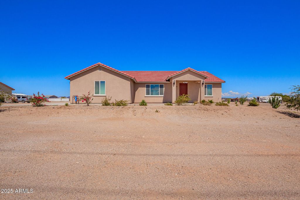 Photo of 35814 W Indian School Road, Tonopah, AZ 85354 (MLS # 6920854)