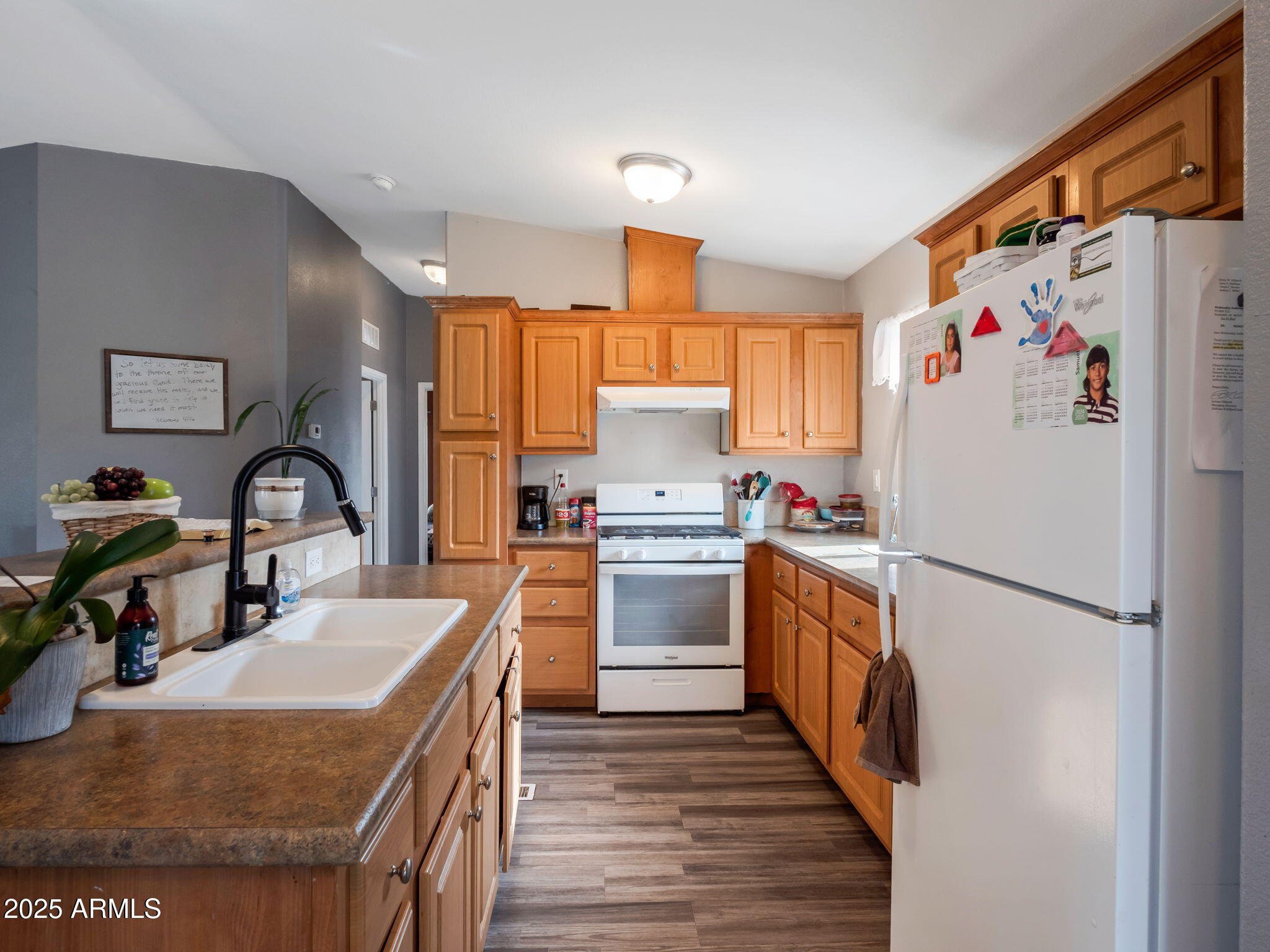 13625 E LAZY RIVER Drive