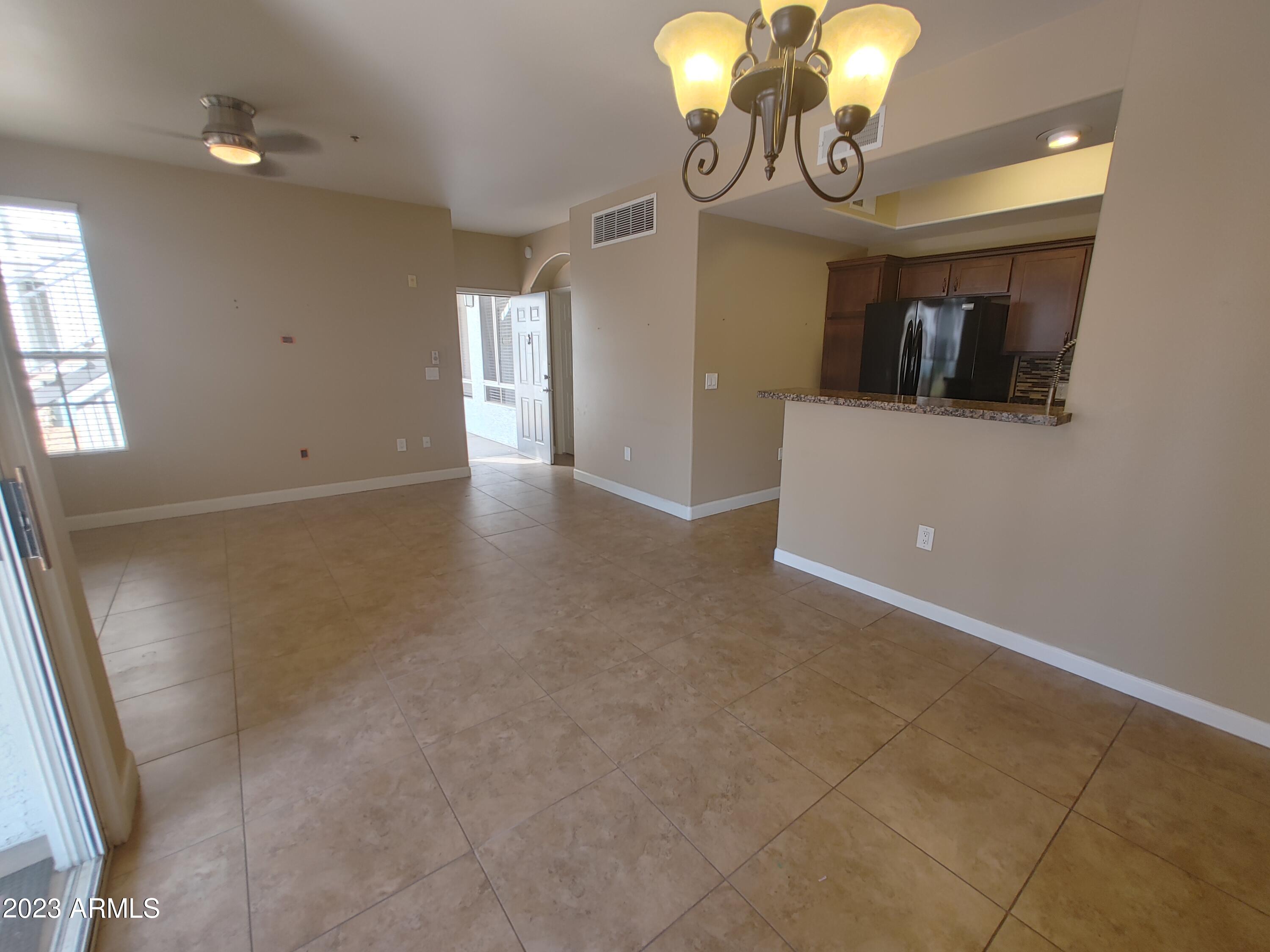 1100 N Priest Drive 1048