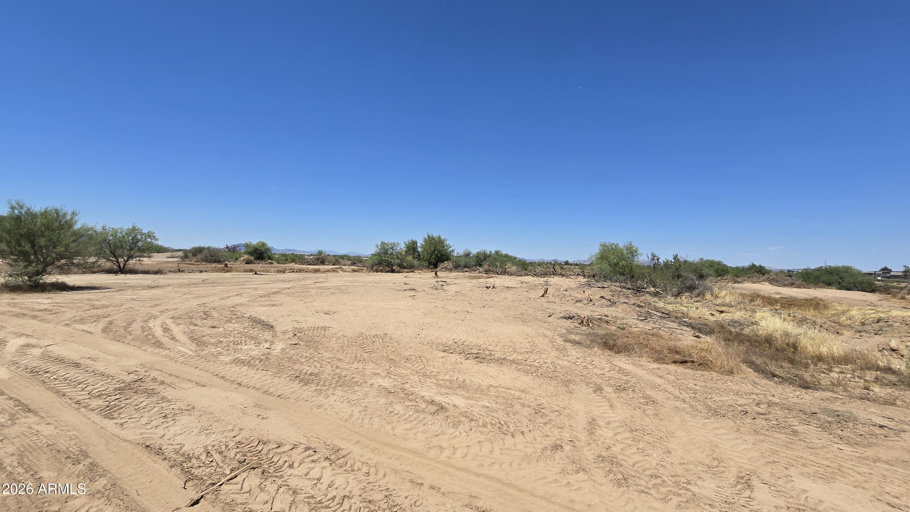 HORSESHOE TRLS AMD - Land